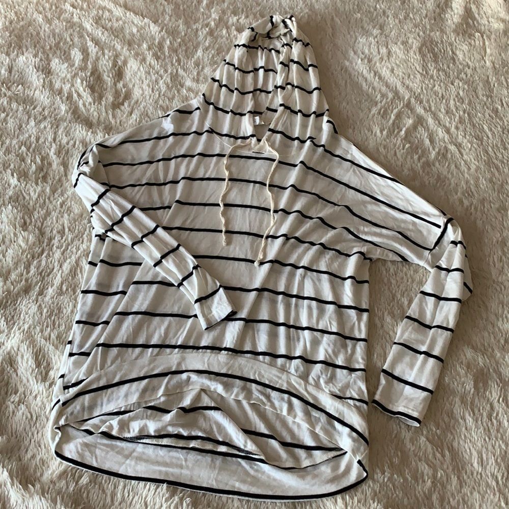 Hoodie Tee  - Picture 6 of 16